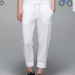 Lululemon Size 4 Tear-Away White Joggers